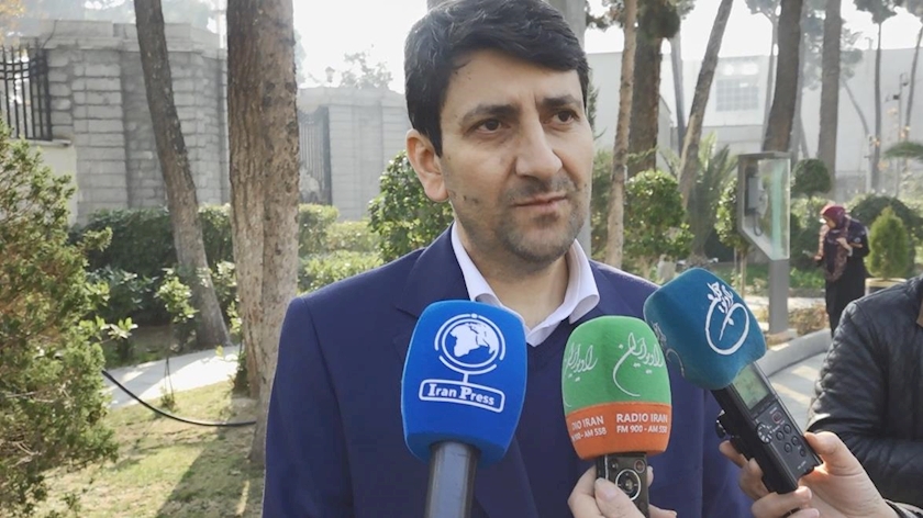 Iranpress: طرح وزارت ارتباطات برای توسعه استفاده از هوش مصنوعی