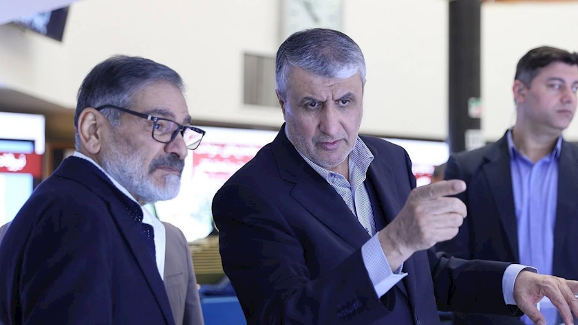 Iranpress: شمخانی: ایران با تمام توان از برنامه هسته‌ای صلح‌آمیز خود دفاع می‌کند