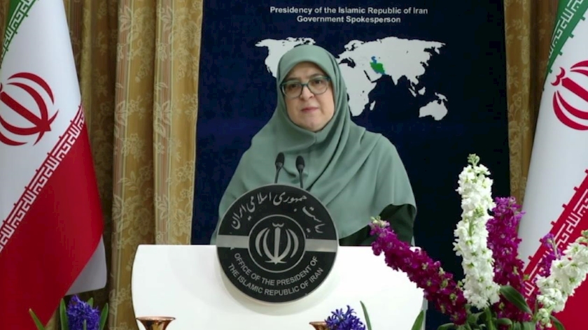 Iranpress: تلاش دولت برای بهبود وضعیت معیشت مردم با تکیه بر رشد اقتصادی