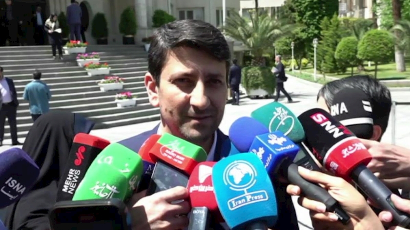 Iranpress: مدیریت موثر منابع در کشور با شکل‌گیری دولت هوشمند