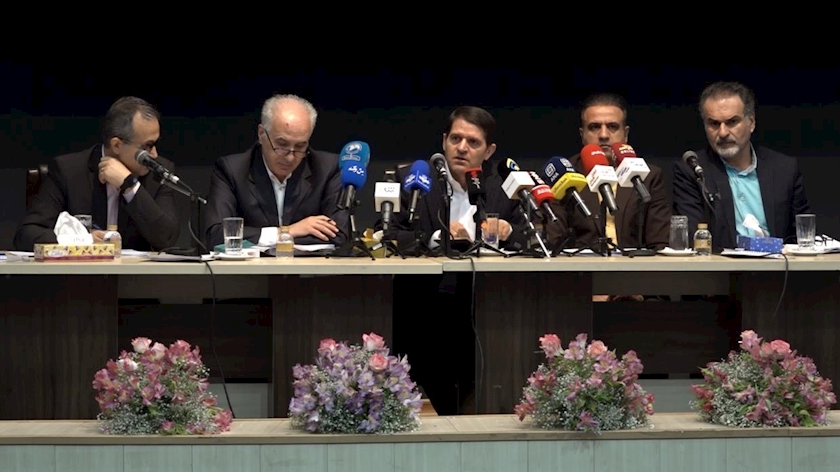 Iranpress: برنامه های وزارت نفت برای افتتاح 15 طرح جدید پتروشیمی