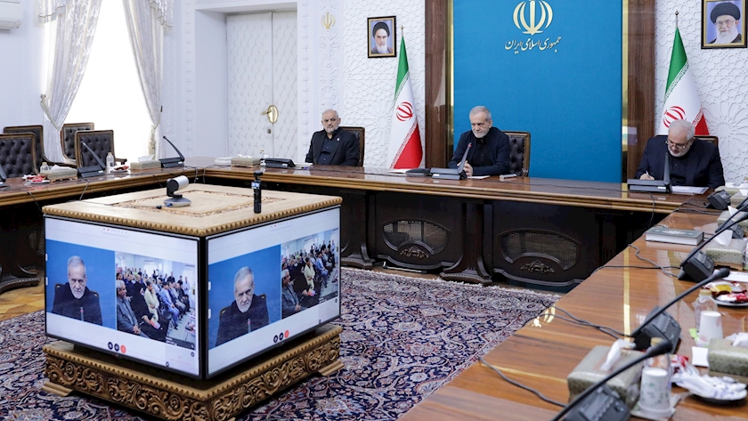 Iranpress: افتتاح فاز نخست نیروگاه خورشیدی فولاد مبارکه اصفهان
