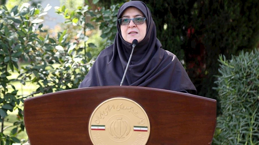Iranpress: مهاجرانی: پیشنهاد ایران برای تعویق ۴۵ روزه مکانیسم ماشه با فشار لابی صهیونیستی رد شد