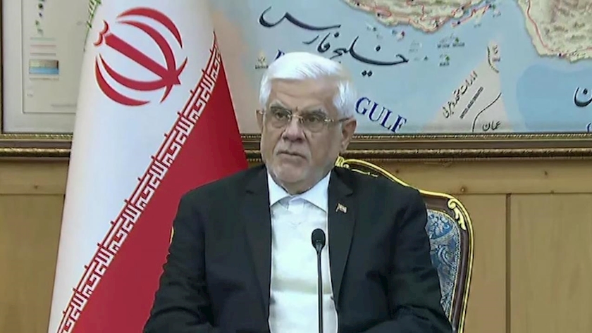 Iranpress: عارف: همکاری‌های ایران و شانگهای در همه زمینه‌ها گسترش یافته است