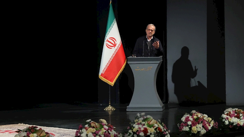 Iranpress: اختتامیه دومین اجلاسیه بین‌المللی «خانواده، آینده، پیوندهای پایدار»