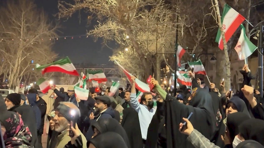 ایران پرس: تجمع گسترده مردم مشهد در محکومیت هتک حرمت مسجدالزهرا (س) توسط عوامل موساد