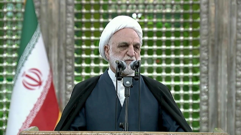 Iranpress: محسنی اژه ای: امام راحل دین را احیا و اسلام واقعی را عرضه کردند
