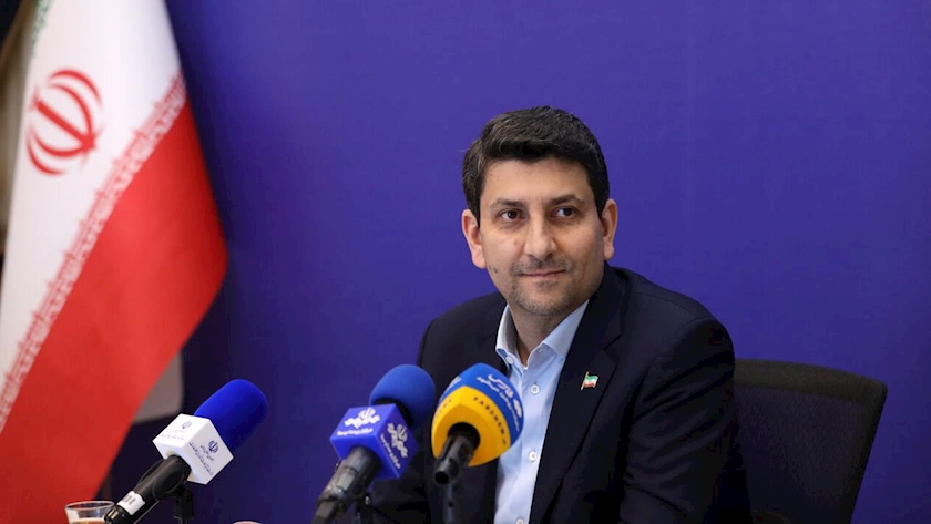 Iranpress: سفر وزیر ارتباطات به هند برای شرکت در اجلاس تاثیر هوش مصنوعی