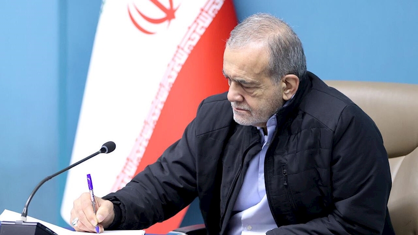 Iranpress: تلاش برای محاصره دریایی ایران محکوم به شکست است