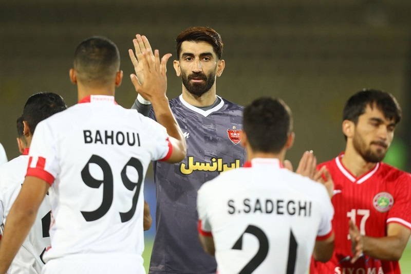Iranpress: توقف پرسپولیس مقابل استقلال تاجیکستان با درخشش بیرانوند