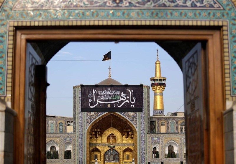 ایران پرس: آیین عزاداری سالروز شهادت حضرت زهرا (س) در حرم مطهر رضوی