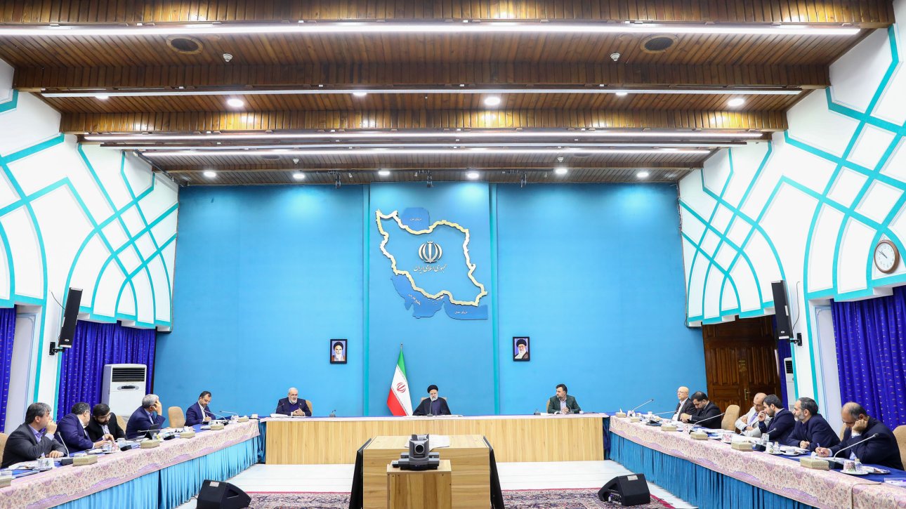 Iranpress: تاکید رئیس‌جمهور بر توجه به تجاری‌سازی و صادرات محصولات دانش‌بنیان