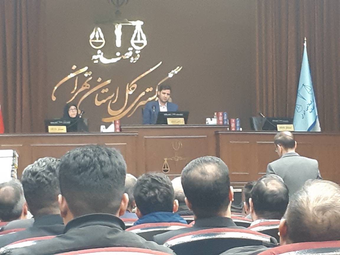 Iranpress: تهاجم به ناوشکن های ایران ، داغ ۳۵ ساله ای که هنوز تازه است