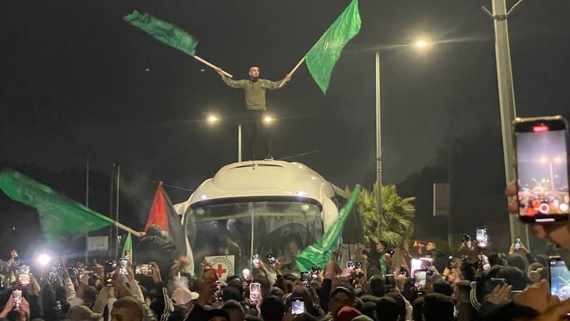 Iranpress: موافقت اسرائیل با آزادی ۴۰۰ اسیر فلسطینی