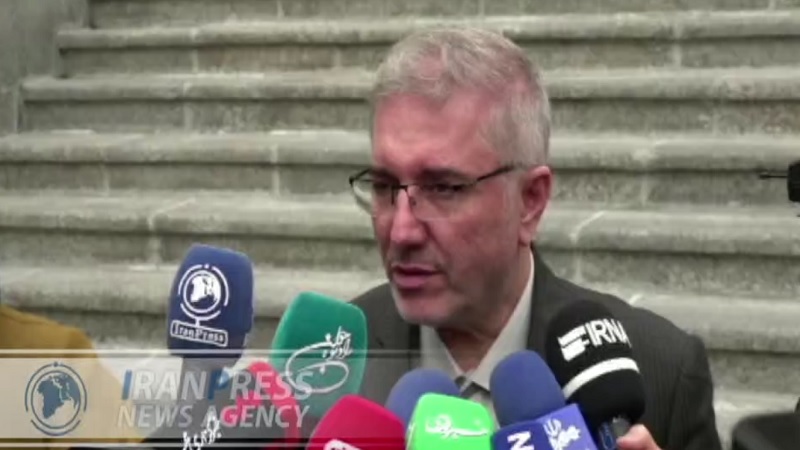 Iranpress: معاون رئیس جمهور: ثبت سفارش واردات خودرو در حال انجام است