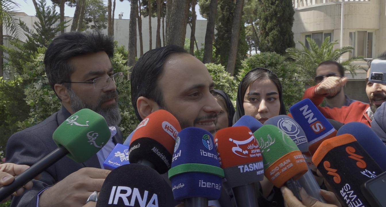 Iranpress: جهرمی: تراز تجاری فروردین نسبت به سال‌های گذشته افزایش یافته است