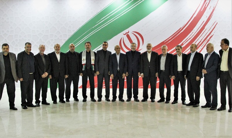 Iranpress: باقری کنی: مقاومت، صهیونیست‌ها را در میدان و دیپلماسی به ذلت کشانده است
