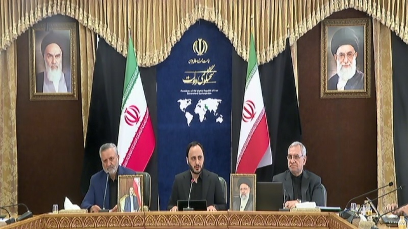 Iranpress: تشریح اقدامات دولت سیزدهم در حوزه سلامت و رفاه در نشست خبری سخنگوی دولت