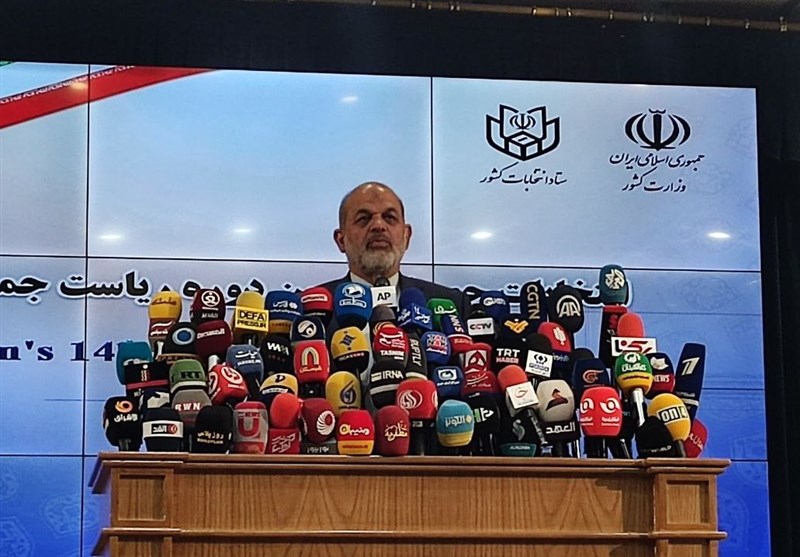 ایران پرس: وزیر کشور: انتخابات با مشارکت ۳۰ میلیونی ایران قوی به اتمام رسید