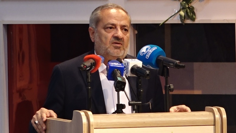 Iranpress: شهید رجایی الگوی ماندگار در امر تعلیم و تربیت است