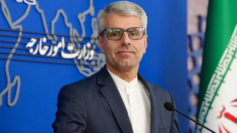 Iranpress: ایران در حال تلاش برای خاموش کردن آتش با سلاح‌های اهدایی شماست