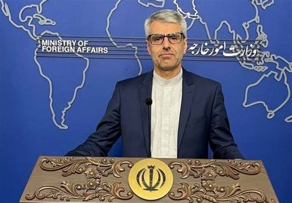 Iranpress:  تکذیب خبر تخلیه سفارت ایران در دمشق