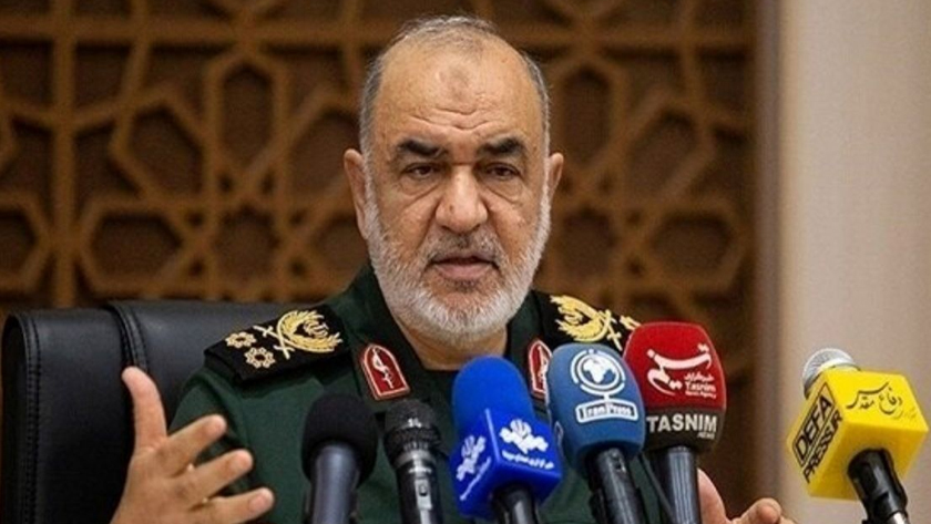Iranpress: فرمانده کل سپاه: مسیرها برای پشتیبانی جبهه مقاومت باز است