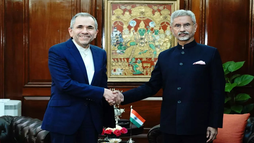 Iranpress: دیدار معاون وزیر خارجه ایران با وزیر خارجه هند