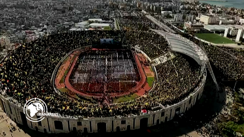 ایران پرس: تصاویری از حضور گسترده مردم در آیین تشییع پیکر شهید «سیدحسن نصرالله»
