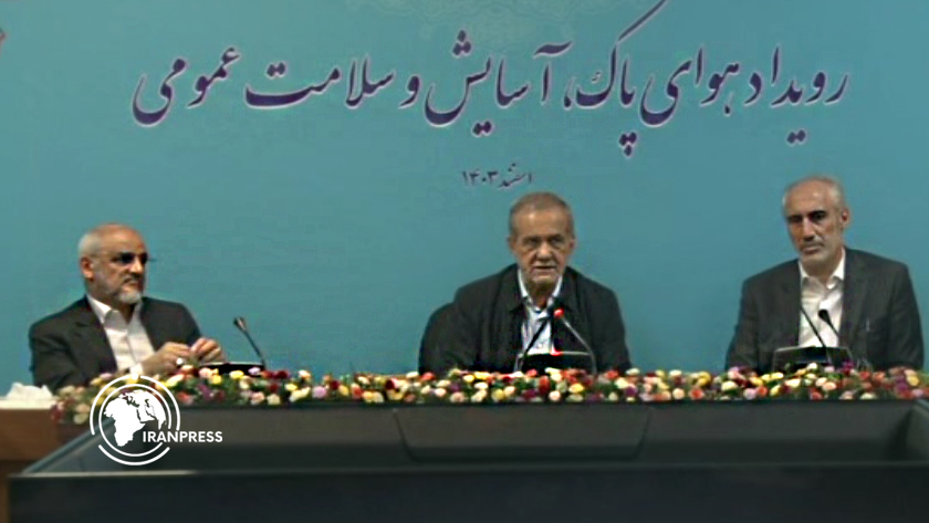 Iranpress: پزشکیان: واردات پنل‌های خورشیدی ثبت سفارش شده و در حال پیشرفت است