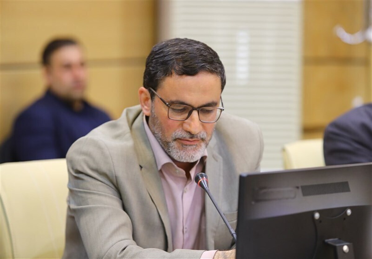Iranpress: بررسی طرح ملی هوش مصنوعی در کمیسیون صنایع و معادن مجلس