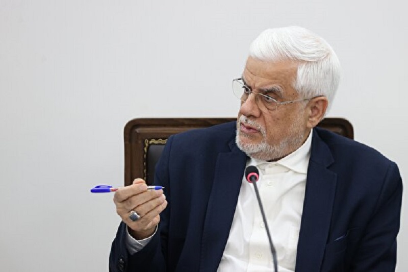 Iranpress: عارف: راهبرد دولت سرعت‌بخشی به امور همراه با شفاف‌سازی است