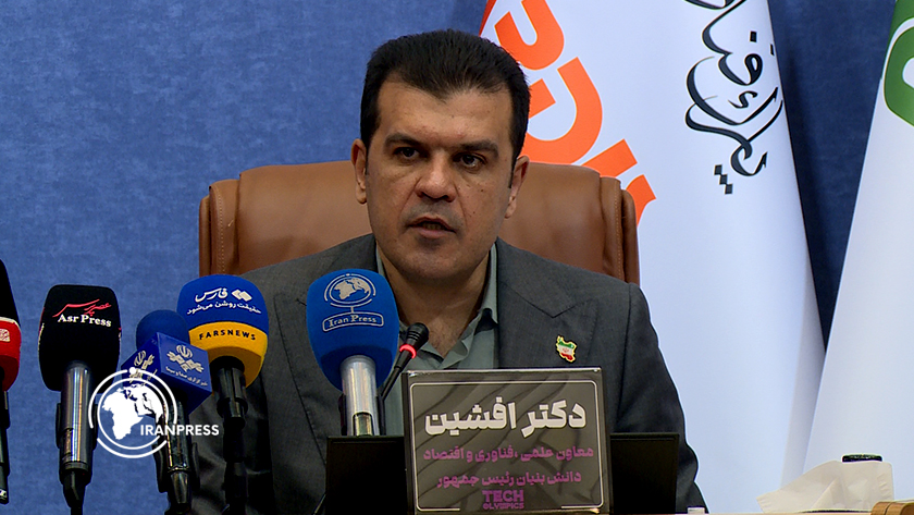 Iranpress: افشین‌: توسعه فناوری در همه حوزه‌ها به خصوص امنیت سایبری در اولویت قرار دارد