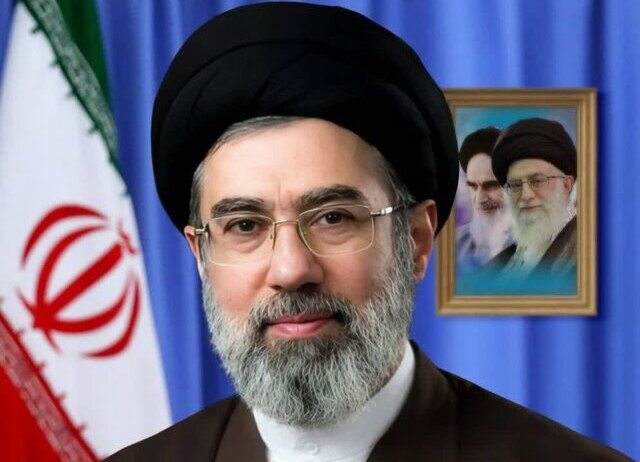Iranpress: رهبر معظم انقلاب: همگان با ایستادگی و حفظ وحدت نقشه دشمن را خنثی کنند