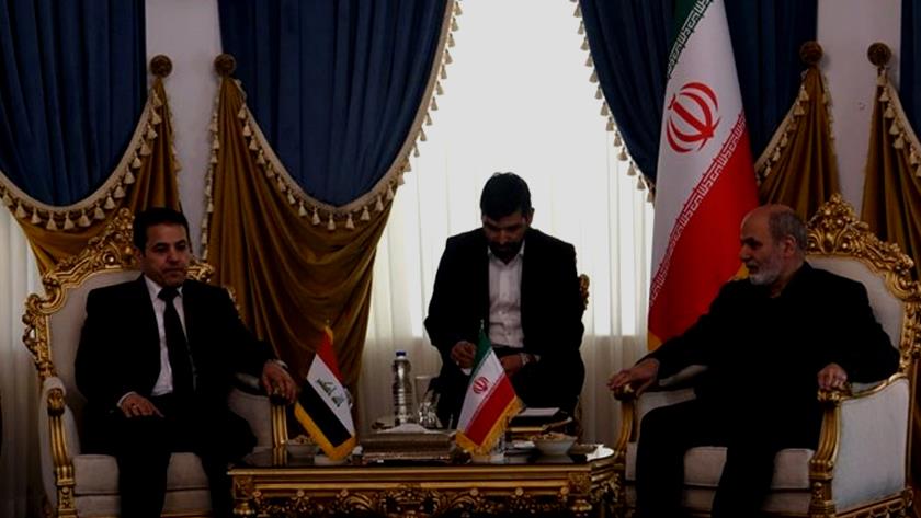 Iranpress: تأکید دبیر شورای عالی امنیت ملی کشورمان بر اجرای کامل توافقنامه امنیتی ایران و عراق