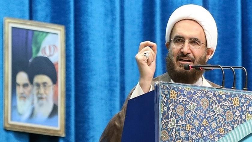 Iranpress: خطیب جمعه تهران: عملیات طوفان الاقصی نقطه عطفی در دوران حاضر رقم زد
