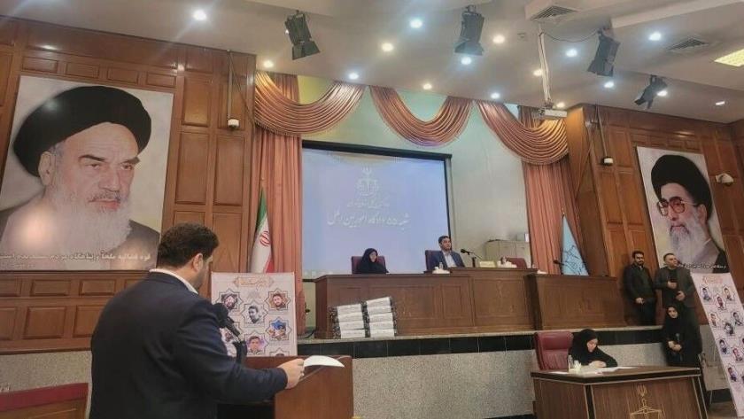 Iranpress:  برگزاری دادگاه رسیدگی به دادخواهی خانواده‌های شهدای مدافع حرم از گروهک‌های تروریستی