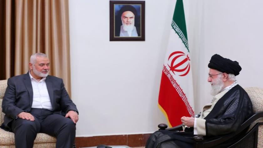 Iranpress: دیدار اسماعیل هنیه رئیس دفتر سیاسی حماس با رهبر انقلاب