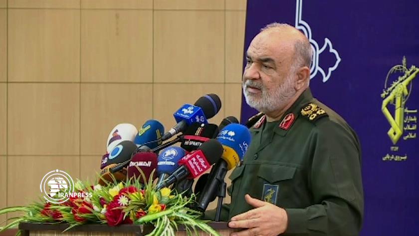 Iranpress: فرمانده کل سپاه: به دنبال مقابله با کشورهای معمولی نیستیم