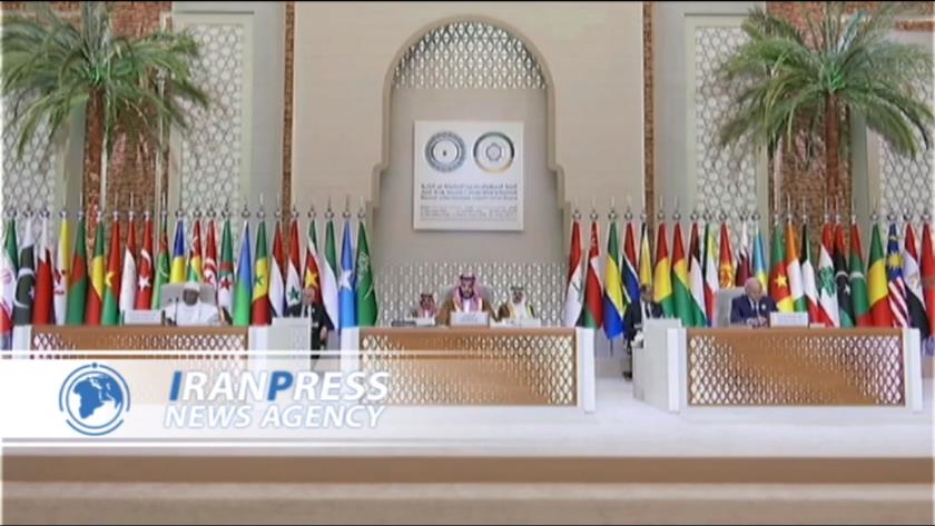 Iranpress: نشست فوق‌العاده سازمان همکاری اسلامی در ریاض| پخش زنده از ایران پرس