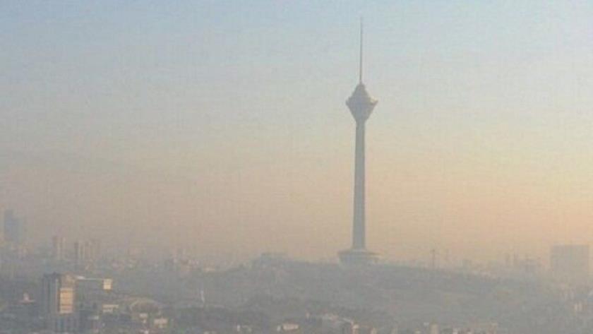 Iranpress:  دورکاری یک سوم کارمندان و تعطیلی مهدهای کودک در روز چهارشنبه