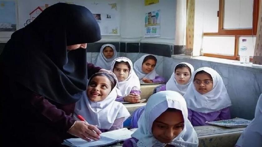 Iranpress: مدارس تهران تعطیل نیست/ فعالیت مدارس تهران طبق روال عادی برای فردا