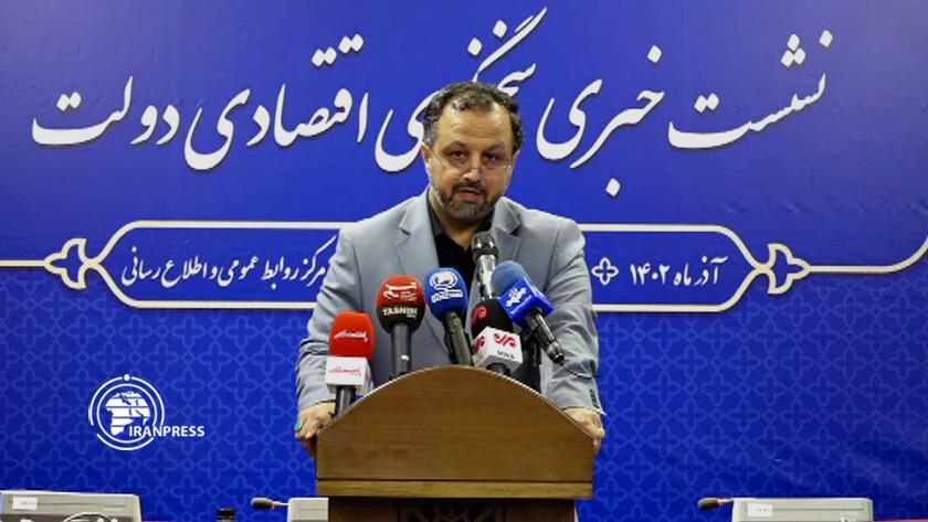 Iranpress: خاندوزی: تورم نقطه به نقطه کاهش یافت