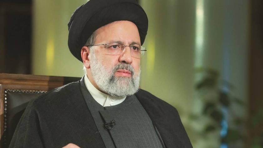 Iranpress: لغو سفر رئیسی به ترکیه در پی حادثه تروریستی کرمان