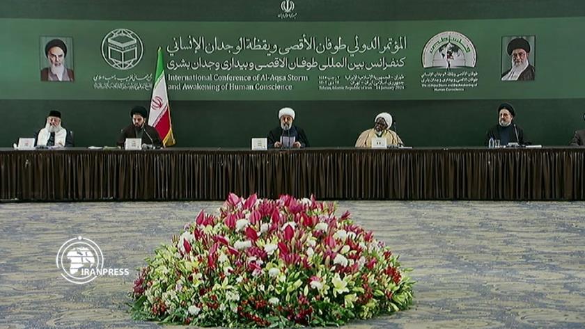 Iranpress: دبیرکل مجمع تقریب مذاهب: هرگونه همکاری با رژیم صهیونیستی حرام است 