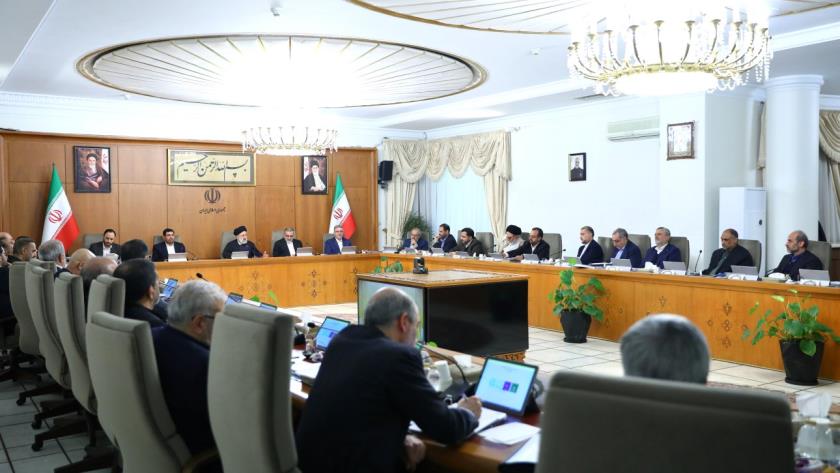 Iranpress: ماموریت رئیسی به وزیر آموزش و پرورش و رئیس سازمان برنامه