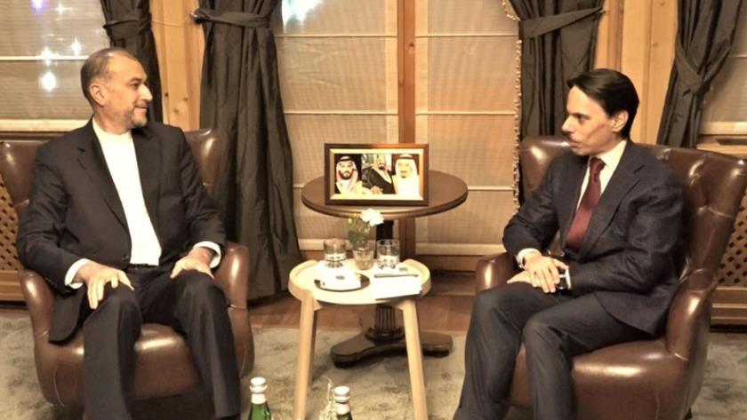 Iranpress: ادامه دیدارهای امیرعبداللهیان در حاشیه اجلاس داووس