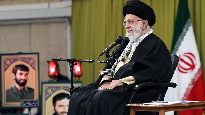 Iranpress: رهبر انقلاب برلزوم قطع شریان‌های حیاتی به رژیم صهیونیستی تاکید کردند