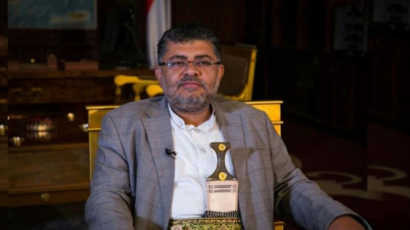 Iranpress: الحوثی: آمریکا از تهدید ملت یمن پرهیز کنید