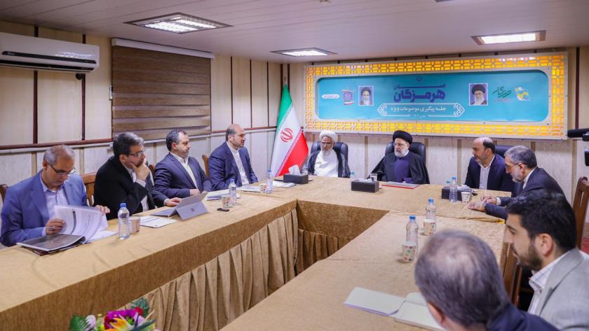 ایران پرس: بررسی دلایل ممنوعیت استقرار واحدهای صنعتی در نوار ساحلی مکران با حضور محیط زیست